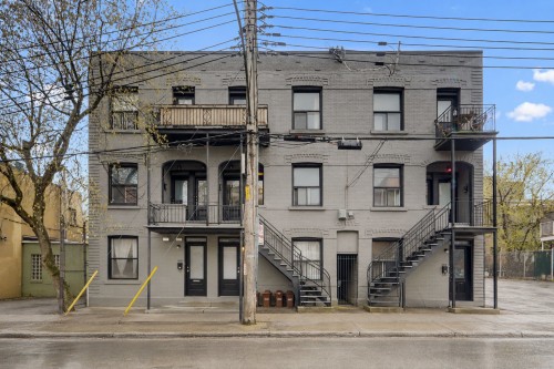 4076 Av. Coloniale  Montréal (Le Plateau-Mont-Royal), QC H2W 2C1
