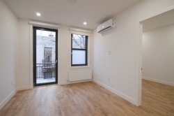 14-2050 Av. Claremont  Montréal (Côte-Des-Neiges/Notre-Dame-De-Grâce), QC H3Z 1M1