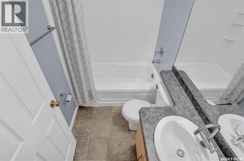 208 1901 Victoria Avenue, Regina, SK - Indoor Photo Showing Bathroom