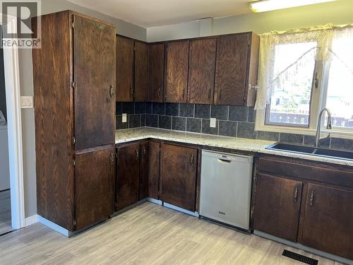 505 97A Avenue, Dawson Creek, BC - Indoor Photo Showing Kitchen With Double Sink