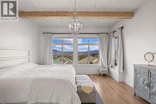 Primary Bedroom - 629 Almandine Court, Kelowna, BC - Indoor Photo Showing Bedroom