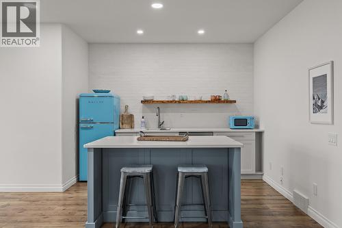 Lower Level Rec Room - 629 Almandine Court, Kelowna, BC - Indoor