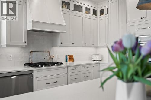 Kitchen - 629 Almandine Court, Kelowna, BC - Indoor Photo Showing Kitchen
