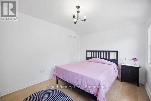37 Archibald Street, Brampton, ON - Indoor Photo Showing Bedroom