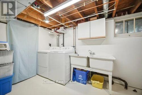37 Archibald Street, Brampton, ON - Indoor Photo Showing Laundry Room