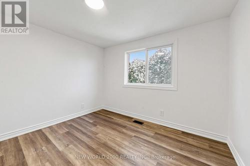 10 Buce Avenue, Bradford West Gwillimbury, ON - Indoor Photo Showing Other Room