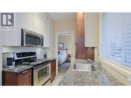 13011 Lakeshore Drive S Unit# 116, Summerland, BC - Indoor Photo Showing Kitchen With Stainless Steel Kitchen