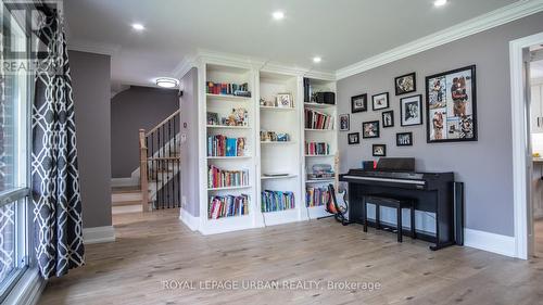 4 Deerfield Crescent, Brampton, ON - Indoor Photo Showing Other Room