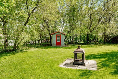 Cour - 182  - 184 Rue Victoria, Coaticook, QC - Outdoor
