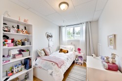 Bedroom - 