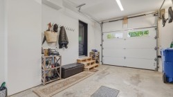 Garage - 