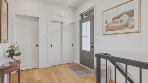 Hall d'entrée/Vestibule - 1141 Route Marie-Victorin, Verchères, QC 