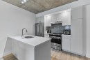 Cuisine - 420-1429 Av. De La Gare, Mascouche, QC  - Indoor Photo Showing Kitchen With Upgraded Kitchen 