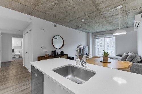 Vue d'ensemble - 420-1429 Av. De La Gare, Mascouche, QC - Indoor Photo Showing Kitchen
