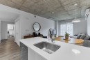 Vue d'ensemble - 420-1429 Av. De La Gare, Mascouche, QC  - Indoor Photo Showing Kitchen 