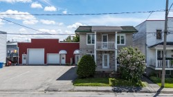 259  - 261 Rue Champlain Salaberry-De-Valleyfield, QC J6T 1X8