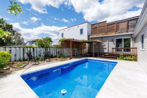 Piscine - 259  - 261 Rue Champlain, Salaberry-De-Valleyfield, QC 