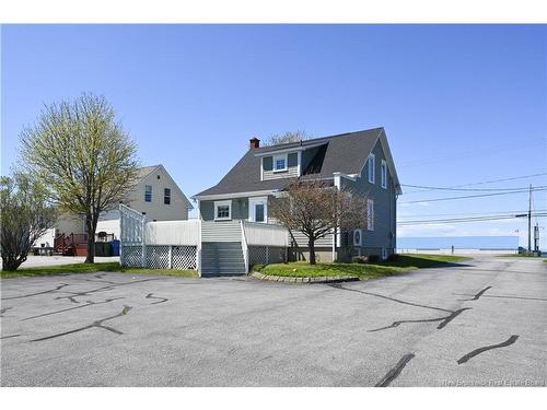 336 Saint-Pierre E. Blvd, Caraquet, NB 