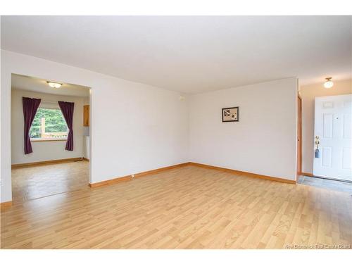 910 Mapleton Rd, Moncton, NB 