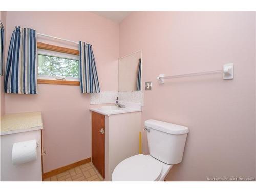 910 Mapleton Rd, Moncton, NB 