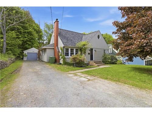 683 Mitchell St, Fredericton, NB 