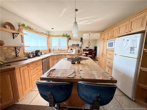 411 Principale, Petit-Rocher, NB 