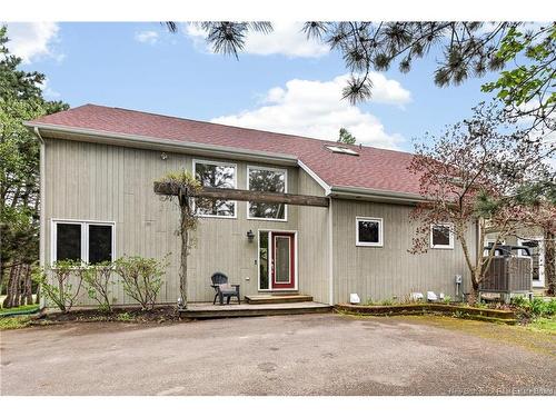 19 Crescent Rd, Shediac, NB 