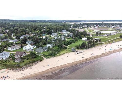 19 Crescent Rd, Shediac, NB 