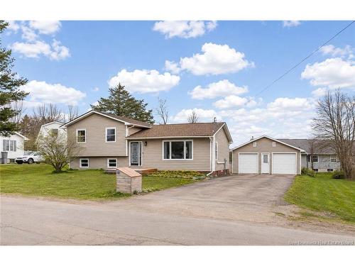8 Gordon St, Salisbury, NB 