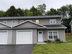 67 Dewitt Acres  Fredericton, NB E3A 6S3