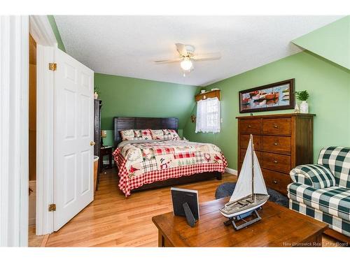 74 Highfield Rd, Douglas, NB 