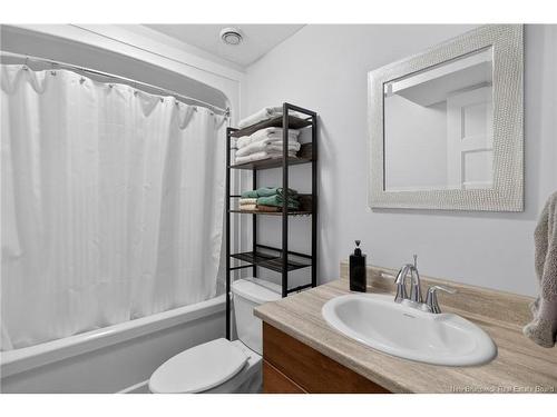 199 Erinvale Dr, Moncton, NB 