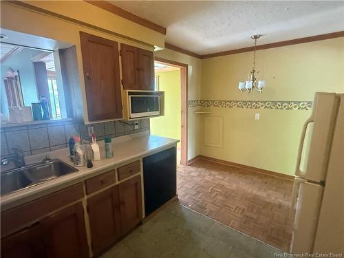 65 Leeds Dr, Fredericton, NB 