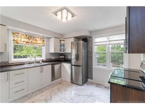 807 Smythe, Fredericton, NB 
