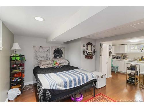 807 Smythe, Fredericton, NB 
