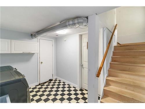 807 Smythe, Fredericton, NB 