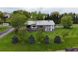 24 Rue Veteran Sud  Grand Falls, NB E3Y 0E6