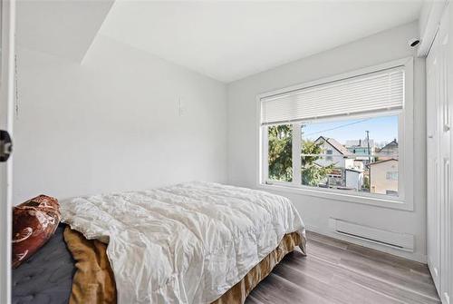 306 Martin Ave, Winnipeg, MB 