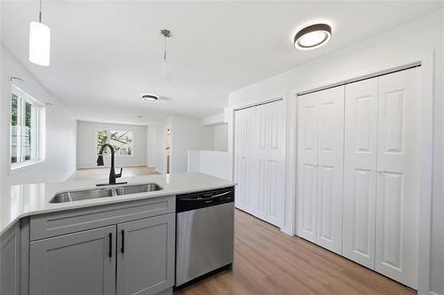 306 Martin Ave, Winnipeg, MB 