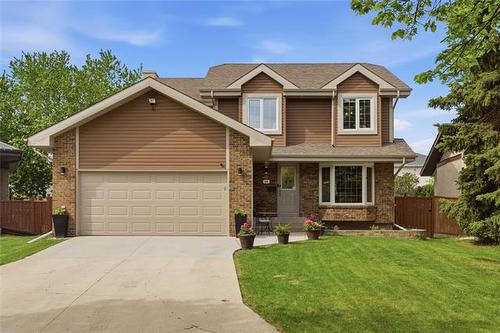 206 Foxmeadow DR  Winnipeg, MB R3P 1T3