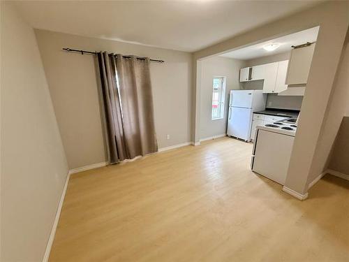 912 William Ave, Winnipeg, MB 