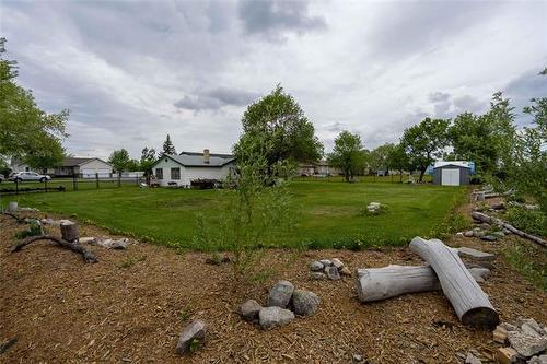 1090 Lyons St, Headingley, MB 