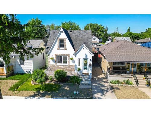 1867 St. Luke, Windsor, ON 