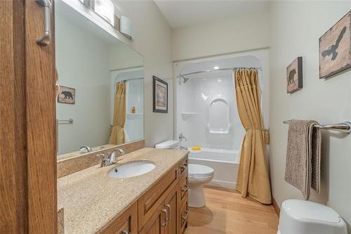 152 Grand Cir, Petersfield, MB 
