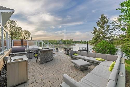 152 Grand Cir, Petersfield, MB 