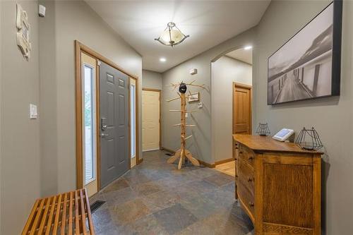 152 Grand Cir, Petersfield, MB 