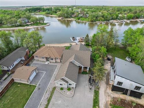 152 Grand Cir, Petersfield, MB 