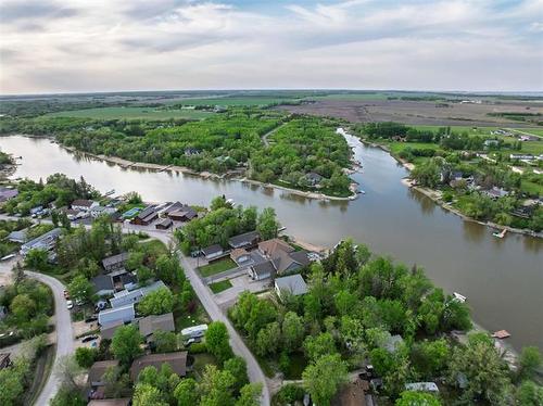 152 Grand Cir, Petersfield, MB 