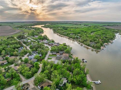 152 Grand Cir, Petersfield, MB 