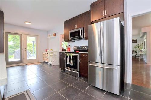 48 Henday Bay, Winnipeg, MB 